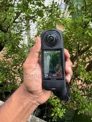 Insta 360 X5