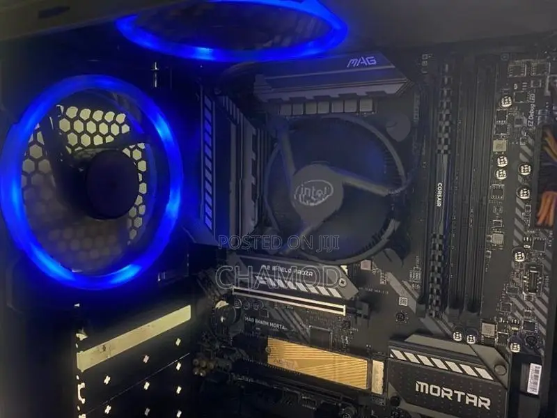 Intel Core i3 10th Gen 8GB RAM 256 NVMe SSD
