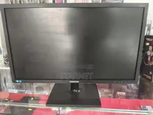 24 inch LED Monitor