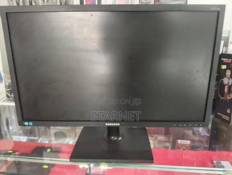 24 inch LED Monitor