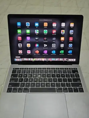 Apple 13 Inch Macbook Pro