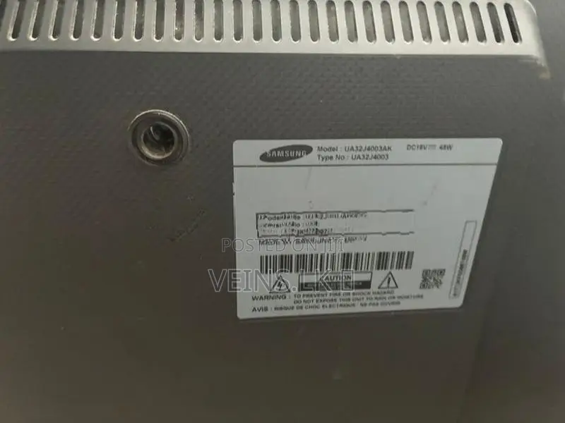 UA32J4003AK Samsung 32” LED Smart TV