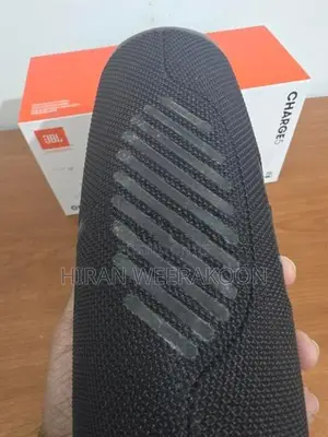 JBL CHARGE5