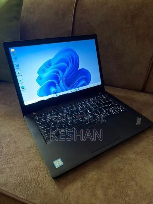 Lenovo Thinkpad i5 8th Gen 8GB 256GB