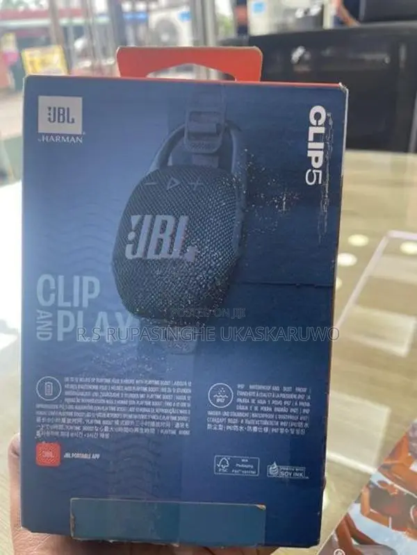 JBL Clip 5 Speaker