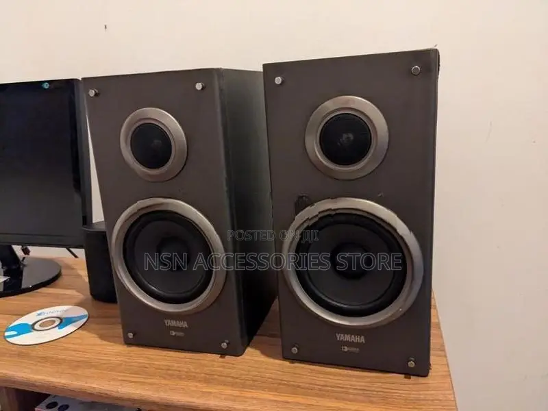 Yamaha Bookshelf Speakers