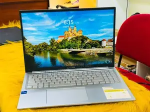 Asus Vivobook i7 13Gen H Processor 16/512GB 15.6”FHD