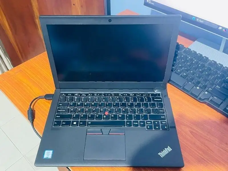 Lenovo Thinkpad i5 6th Gen