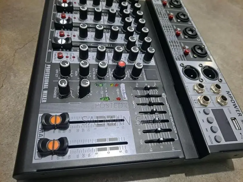 Audio Mixer - 4 Channel