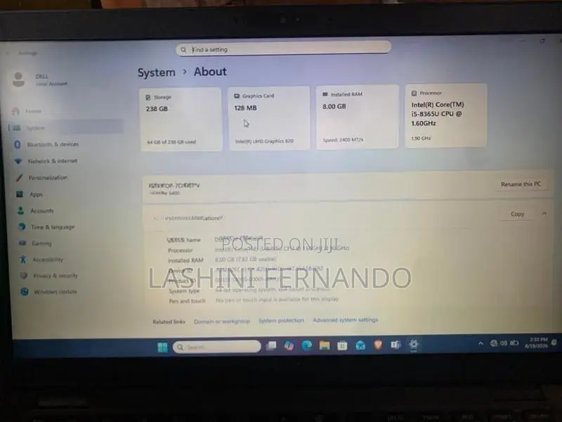 Dell 5400 i5 8TH 8GB RAM 256 SSD/14Dis