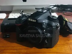 Nikon D7200 DSLR camera with 18-55mm Lens