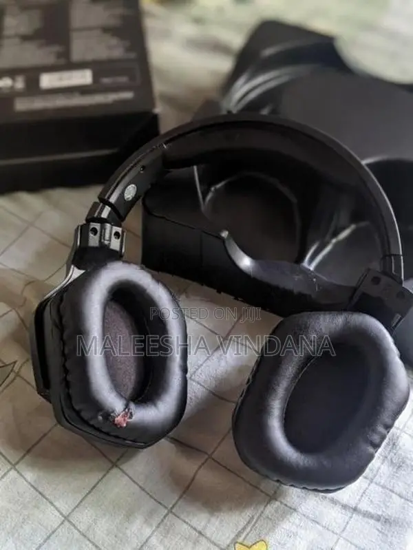 Headphone