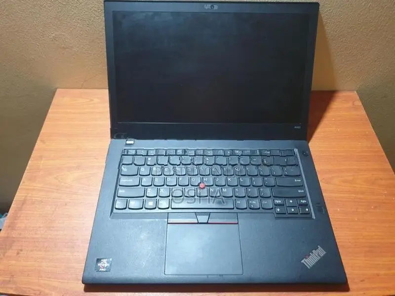 Lenovo Thinkpad Wikinimata