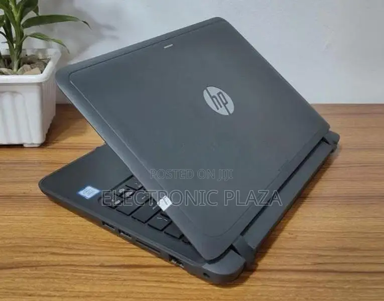 HP Probook 11G2 i3 - 6200U | 4GB DDR4 RAM 128GB NVME SSD Laptop