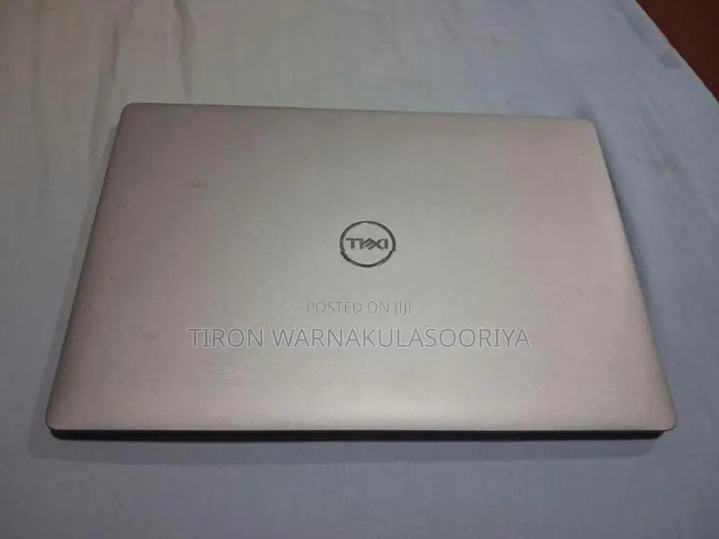 Dell Latitude i7 10TH Gen 8GB RAM 256GB SSD