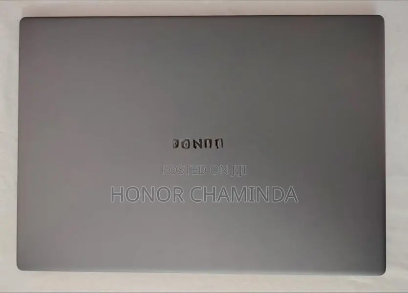 Honor MagicBook X16 2025