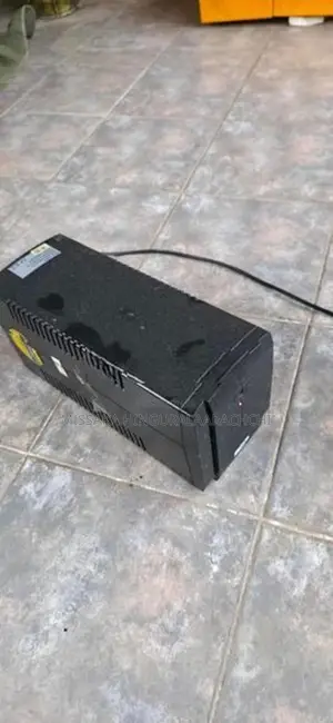 UPS 1.2KVA