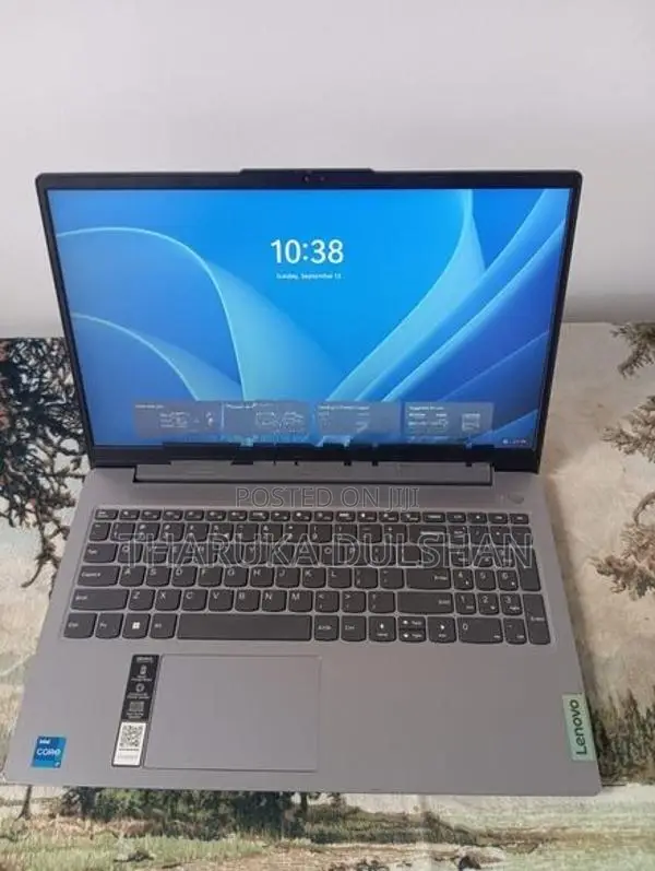 Lenovo IdeaPad Slim 3i
