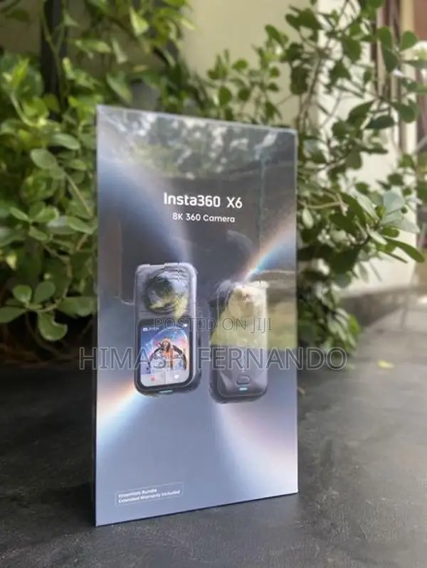 Insta 360 X6 Essentials Bundle