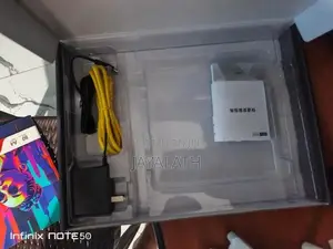 WiFi Router -Plery AX 300
