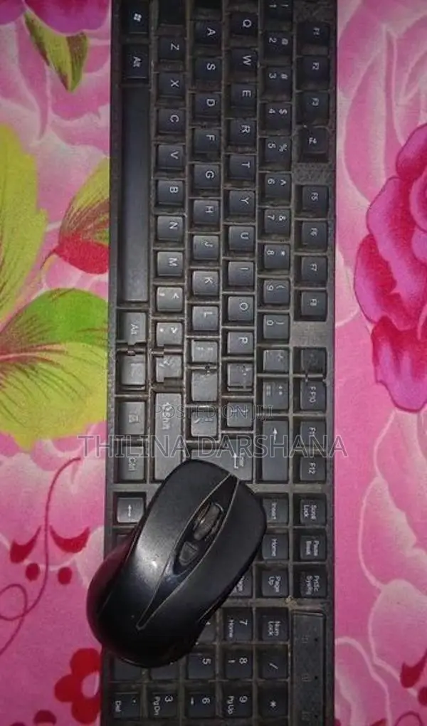 Wireless Keyboard With Mouse Combo – Black