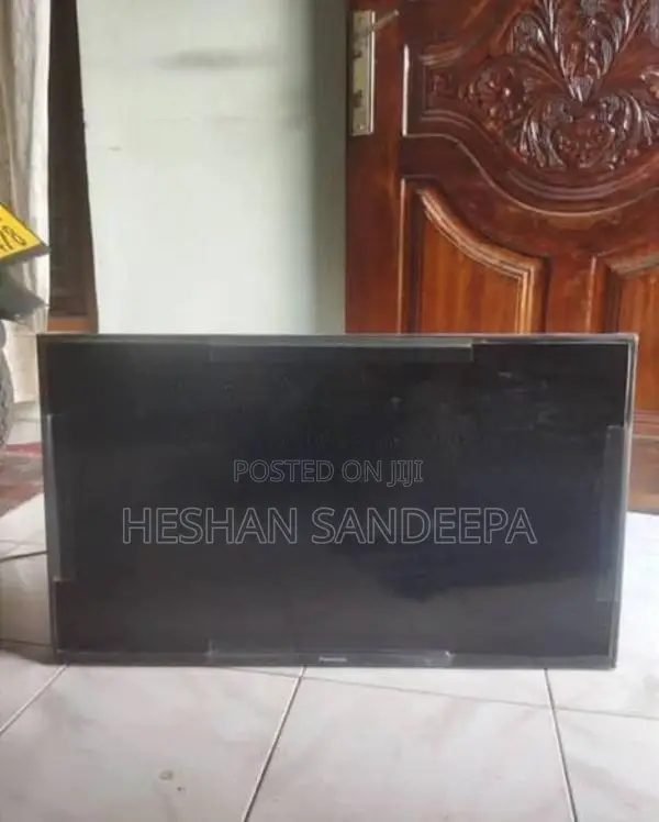 Panasonic 32 Inch TV for Parts