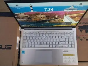 ASUS VivoBook i3(13th Gen)