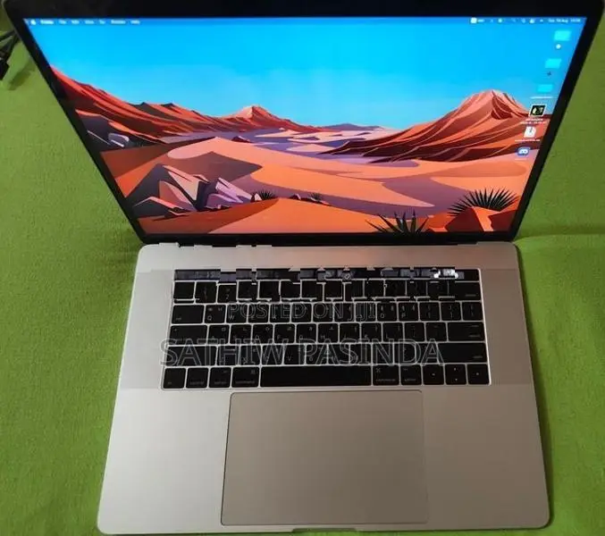 apple_imac MacBook 2017 Pro 15 Inch