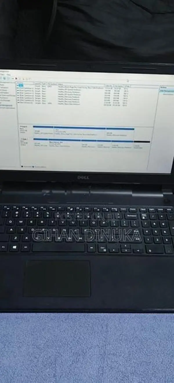 Dell i3 7th Gen Laptop