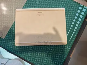 Microsoft Surface Laptop Go (12.4-Inch)
