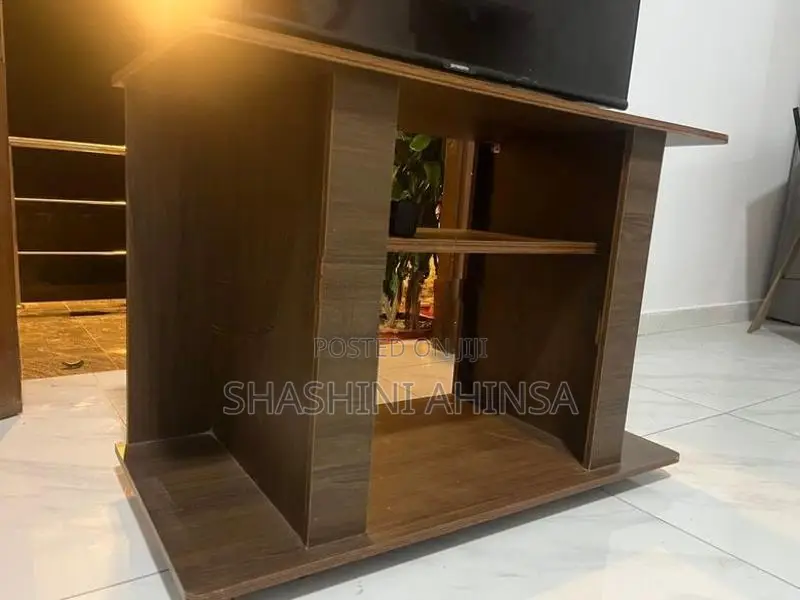 Skyworth 32” LED TV with Stand