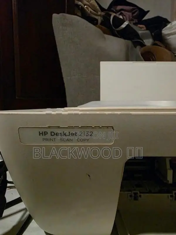 HP- Deskjet 2132