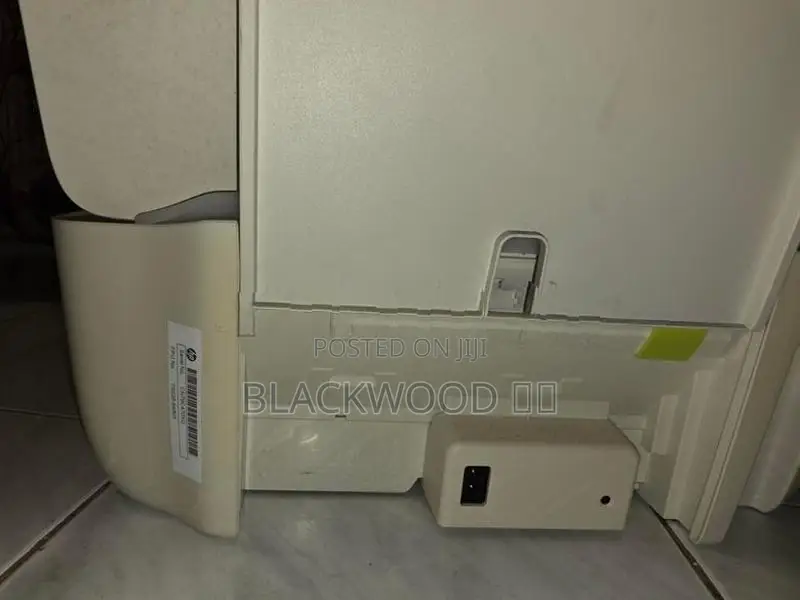 HP- Deskjet 2132