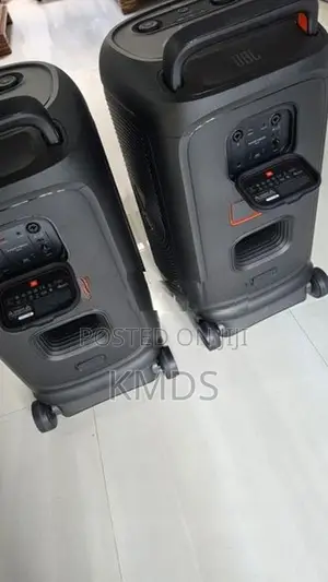 JBL 520 Speaker