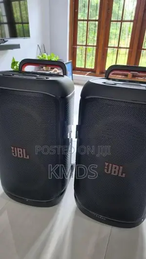 JBL 520 Speaker