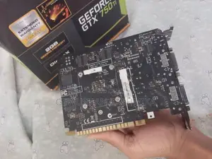 GTX 750 Ti 2GB ( Pink Color Error )