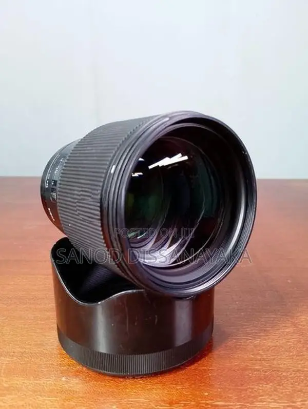 Sigma 85mm F/1.4 Canon EF Mount