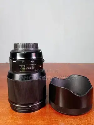 Sigma 85mm F/1.4 Canon EF Mount