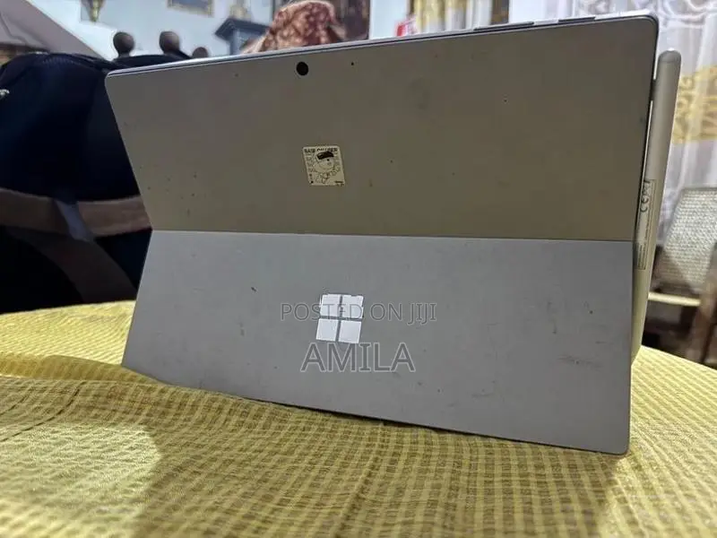 Microsoft Surface Pro 7