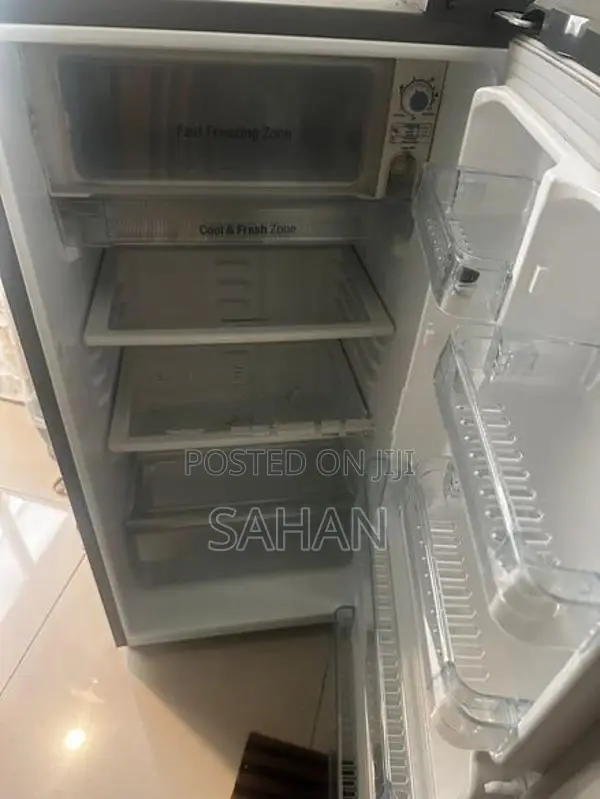 LG 190L Single Door Fast Cooling Inverter Refrigerator