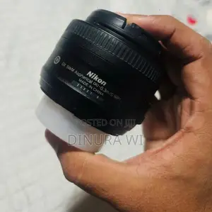 Nikon AF-S DX NIKKOR 35mm f/1.8G Camera Lens