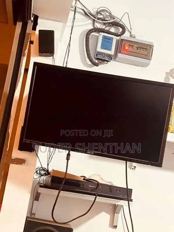 Asus 32" inch Monitor