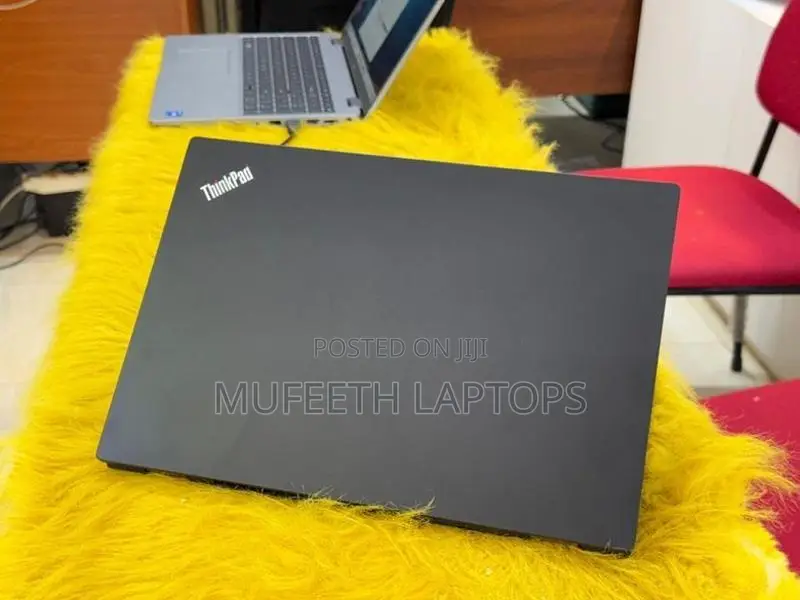 Lenovo slim i5 8Gen 8/256GB 14.1”FHD Display
