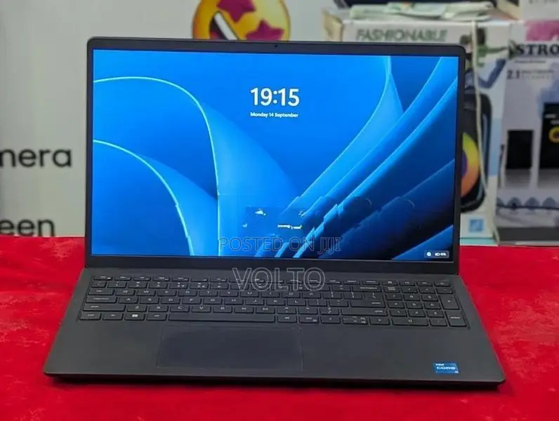 Dell Vostro 3530