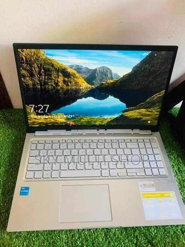 ASUS Vivobook 15
