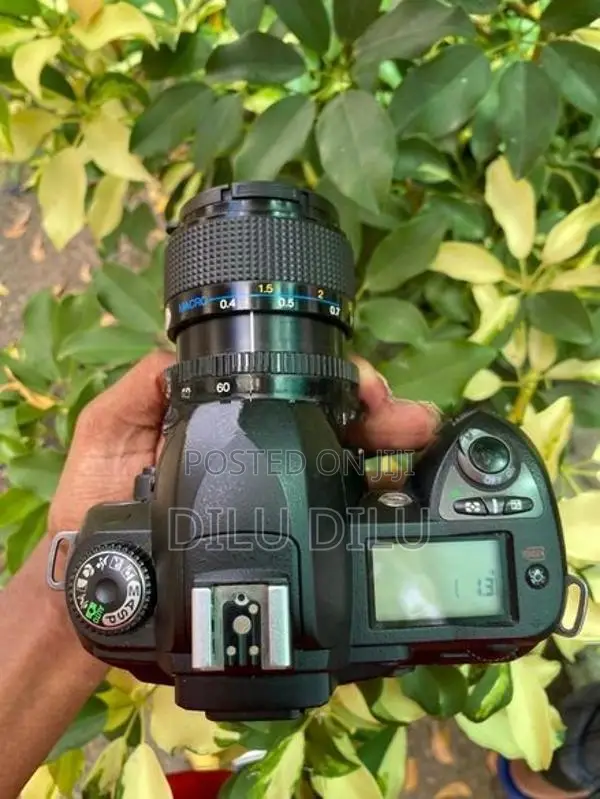 Nikon D70s Digital Camera