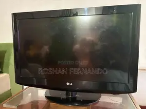 LG 32" TV - Black