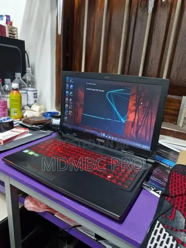 MSI G63 8SE Laptop