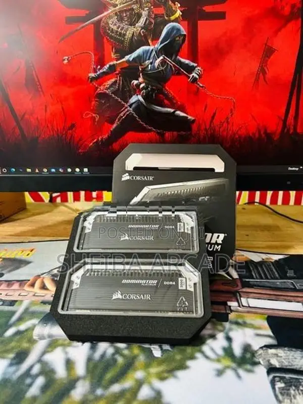 CORSAIR DDR4 / 16GB (8GBx2) RAM KIT