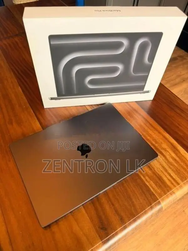 Apple MacBook Pro M3 16 Inch